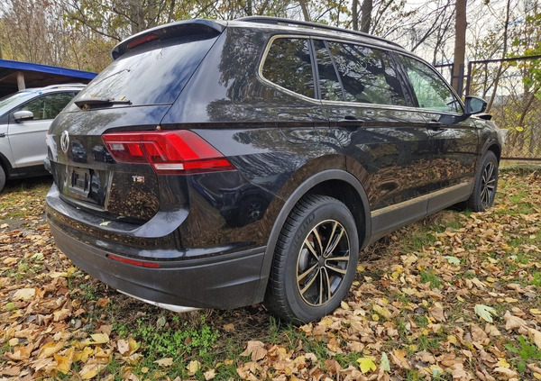 Volkswagen Tiguan Allspace cena 57500 przebieg: 60000, rok produkcji 2018 z Sosnowiec małe 172